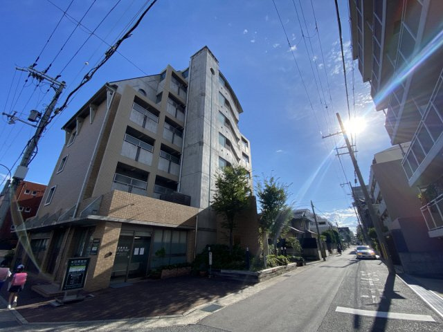 OZパレスの外観