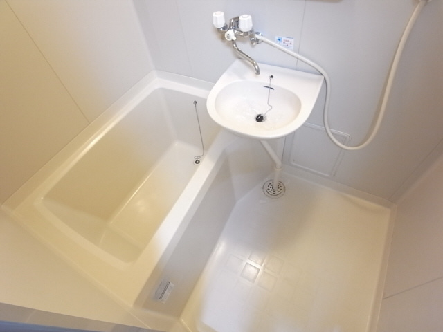 大栄・ラメール（ハイム・ラメール）の浴室