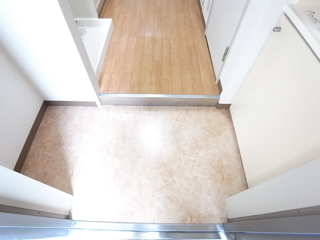 大栄・ラメール（ハイム・ラメール）の玄関