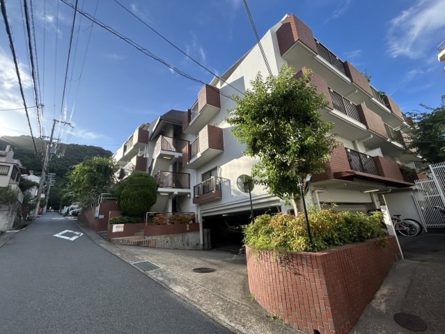 リバーサイド青谷の外観