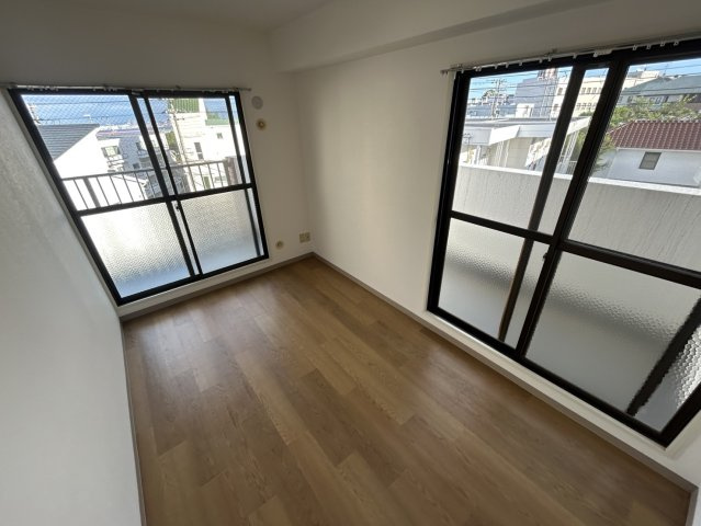 リバーサイド青谷の居間・リビング