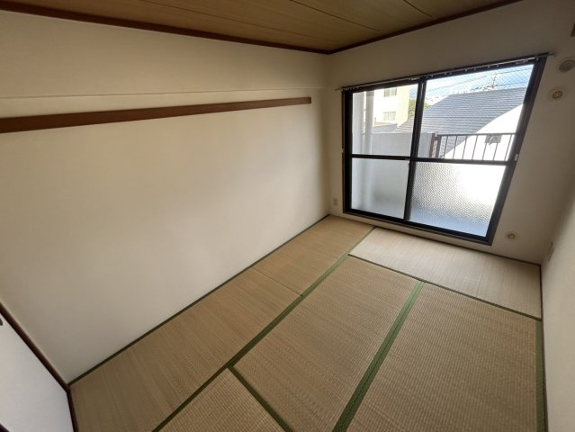 リバーサイド青谷の和室