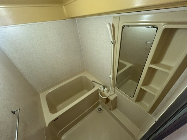 リバーサイド青谷の浴室