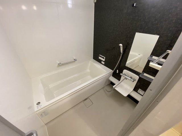 ディアコート住吉本町の浴室