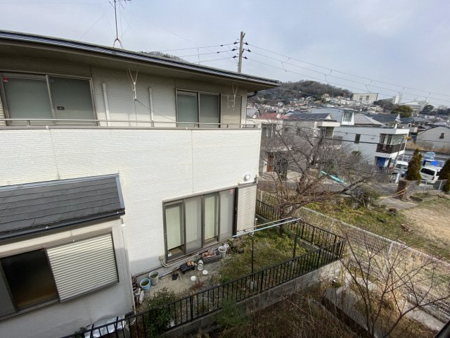 岡本グローリーハイツのバルコニー