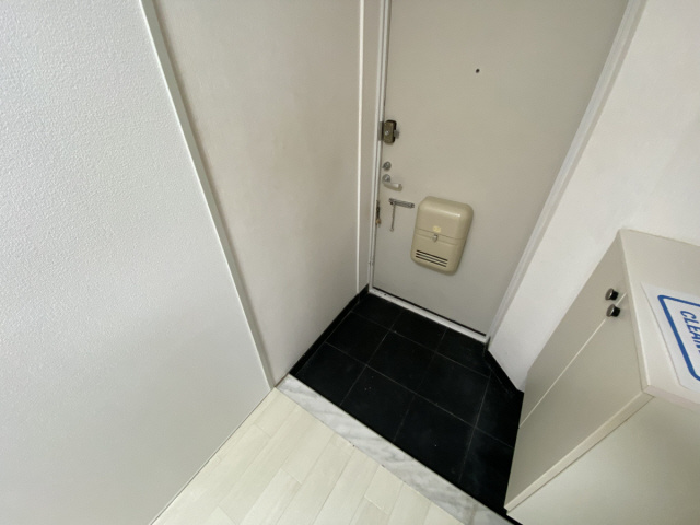 芦屋東山プリンスの玄関