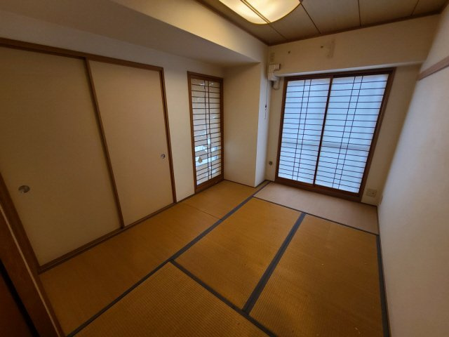 RICウエストコート7番街5番館B棟のその他