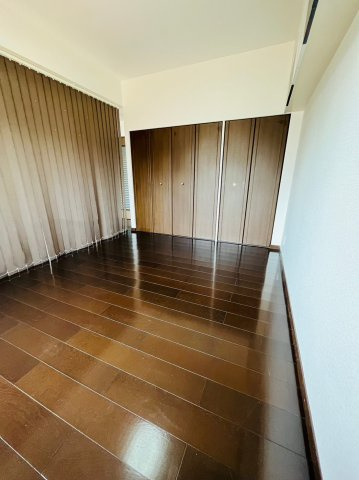 仲介手数料0円！！ライオンズマンション浅間町南の居間・リビング