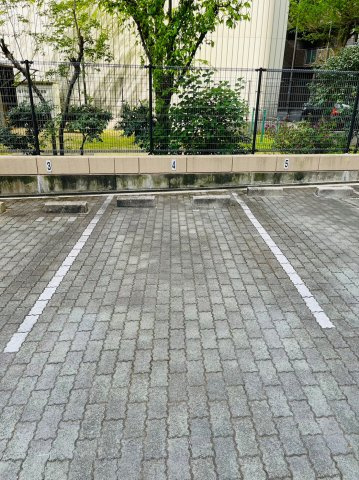 仲介手数料0円！！ライオンズマンション浅間町南の駐車場