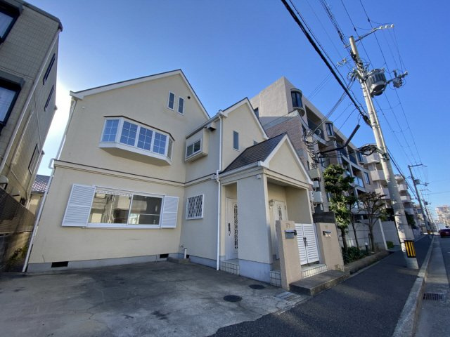 本山中町3丁目戸建の外観