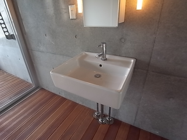 OAZO芦屋上宮川町の洗面所