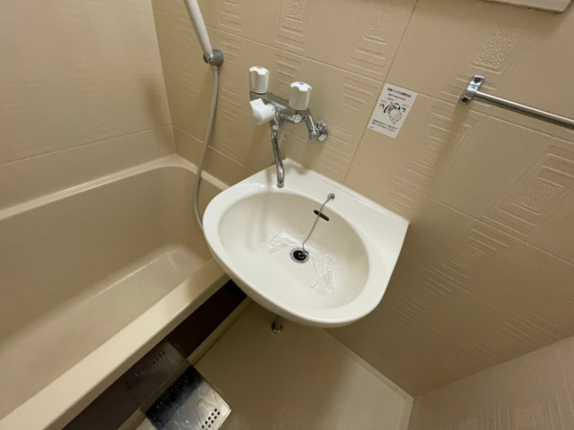 ドウェル本山の洗面所