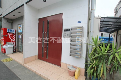 【エントランス】 | 山崎ビル