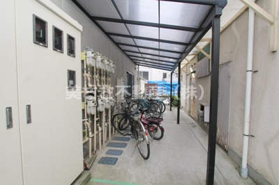 【駐車場】 | 山崎ビル | 駐輪場