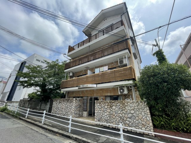RIHO御影の外観