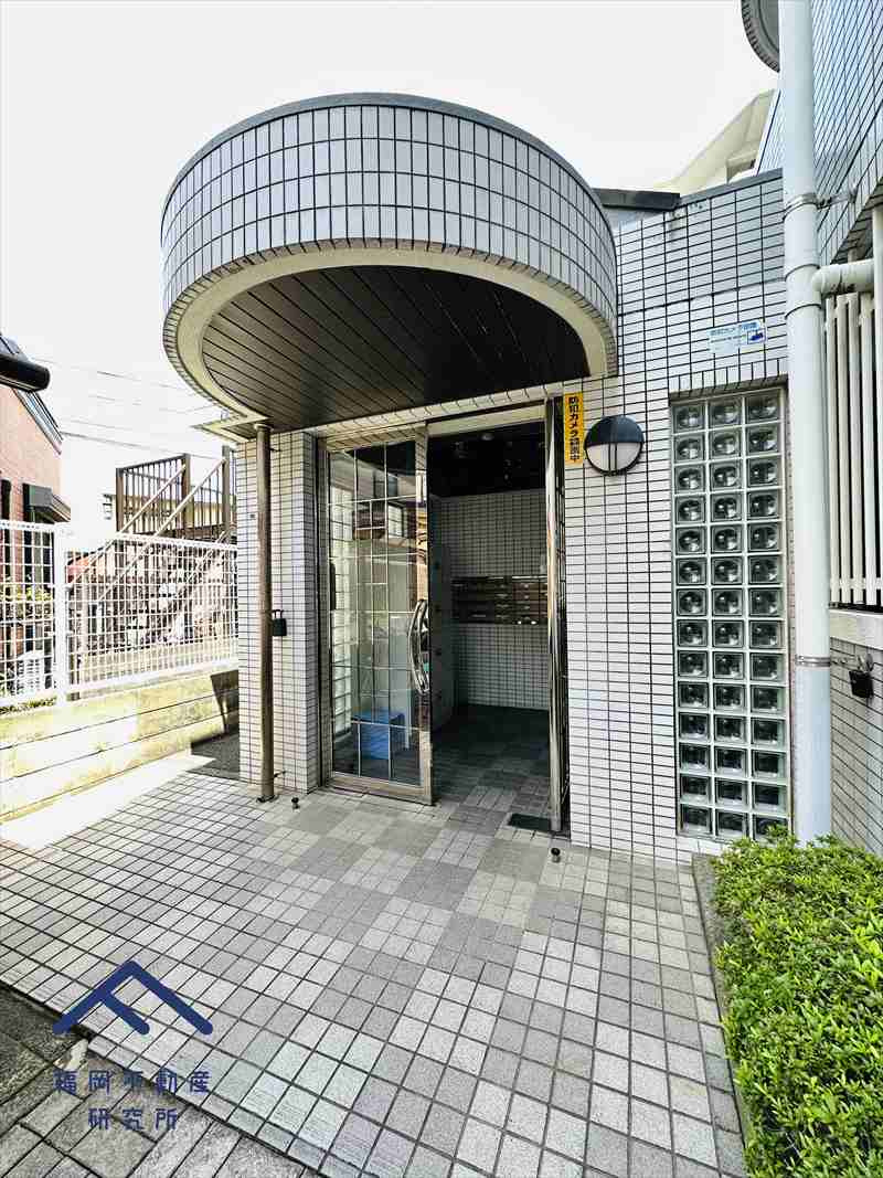 サニークレスト長住南のエントランス