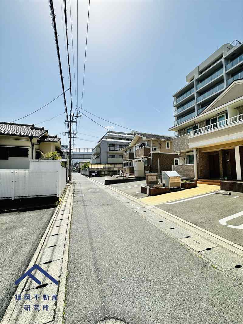 サニークレスト長住南の周辺