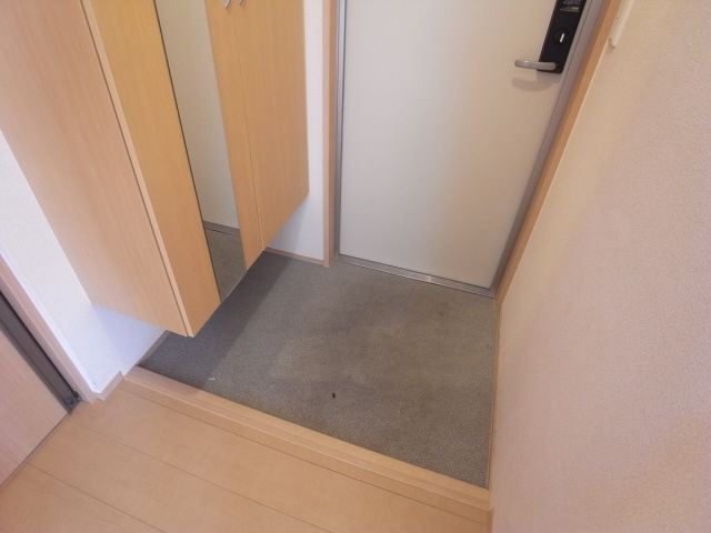 モアレ森南の玄関