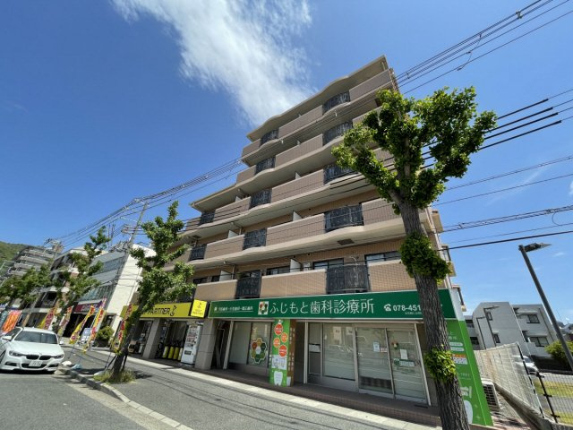 ニックあさひの外観