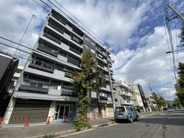 ジ・アークス王子公園の外観