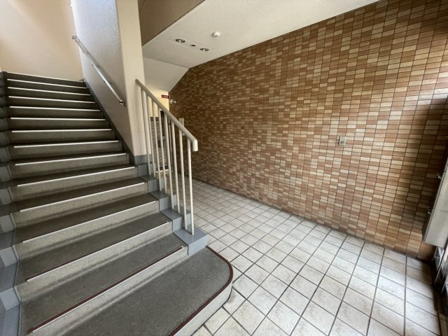 キャロル御影のエントランス