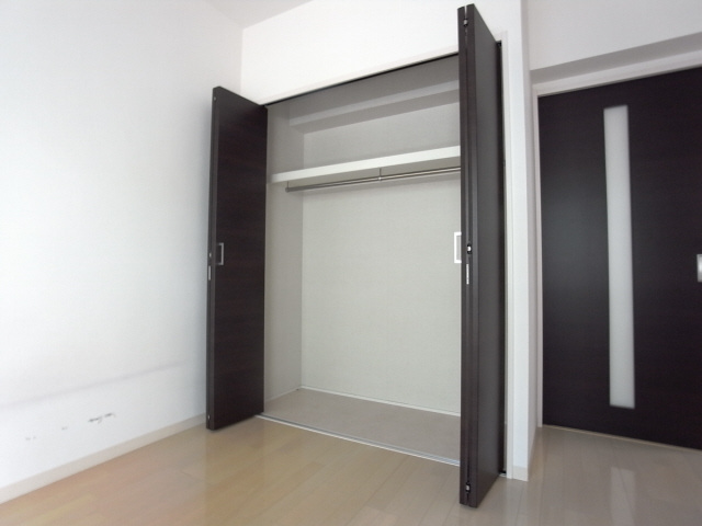 レゾナンス芦屋の収納