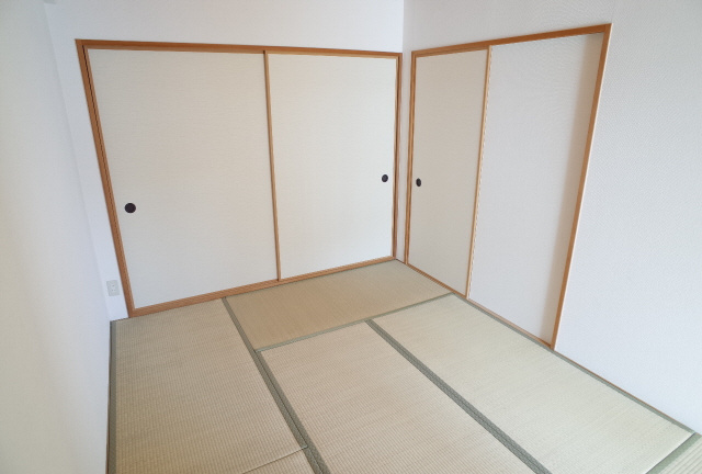 フォリア岡本のその他