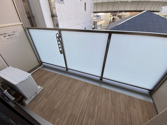 シルス東灘深江のバルコニー