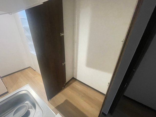 クレストKOBEの玄関