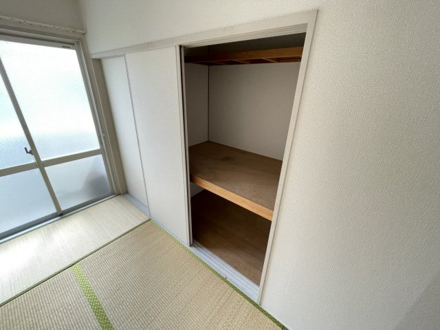 リビング六甲ウエストAの収納