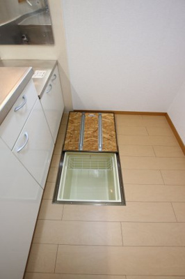 【収納】 | グランモデッサＢ | 床下収納