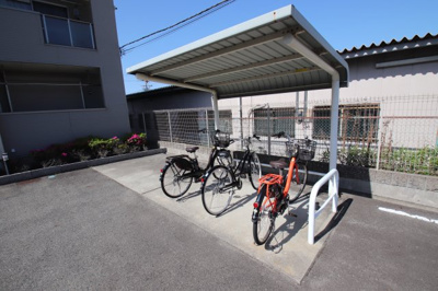 【その他共用部分】 | グランモデッサＢ | 駐輪場