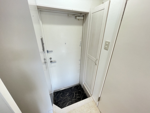 エトワール王子の玄関