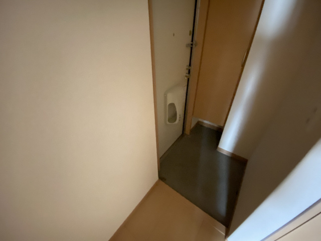 ホーミー六甲の玄関