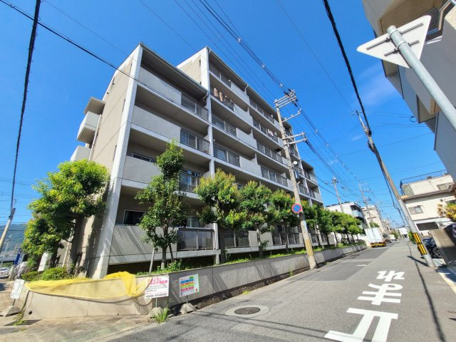 カンタル御影の外観