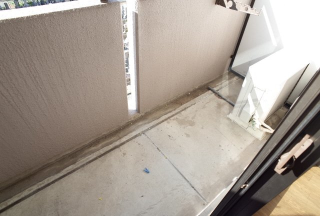 アージュ・リベルテ本山のバルコニー