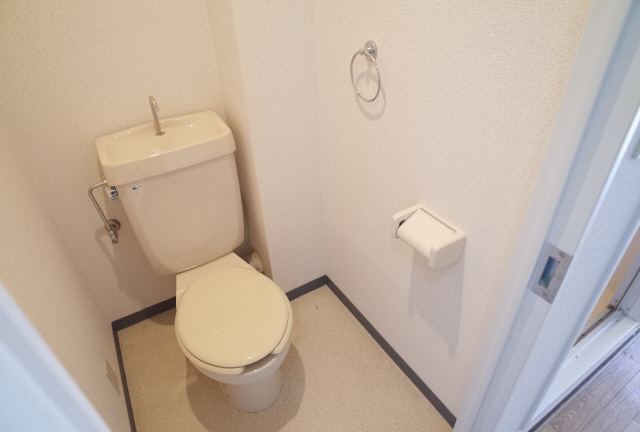 アージュ・リベルテ本山のトイレ