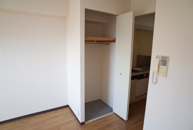 アージュ・リベルテ本山の収納