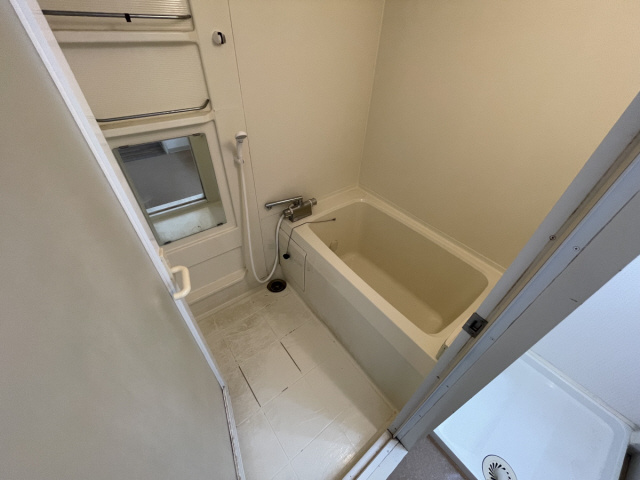 グランディア篠原の浴室