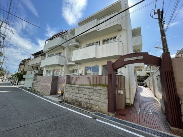 サンヴィラ魚崎の外観