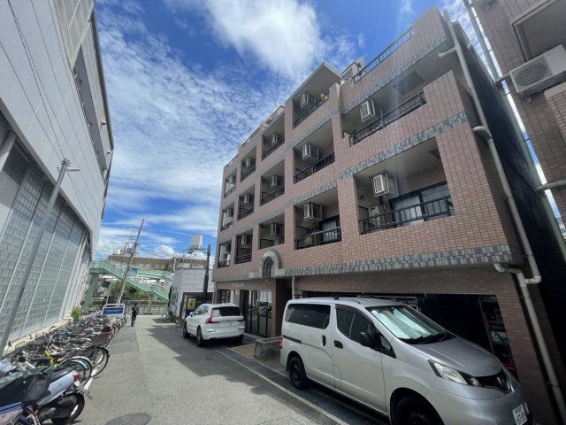 西灘駅前ハイツ