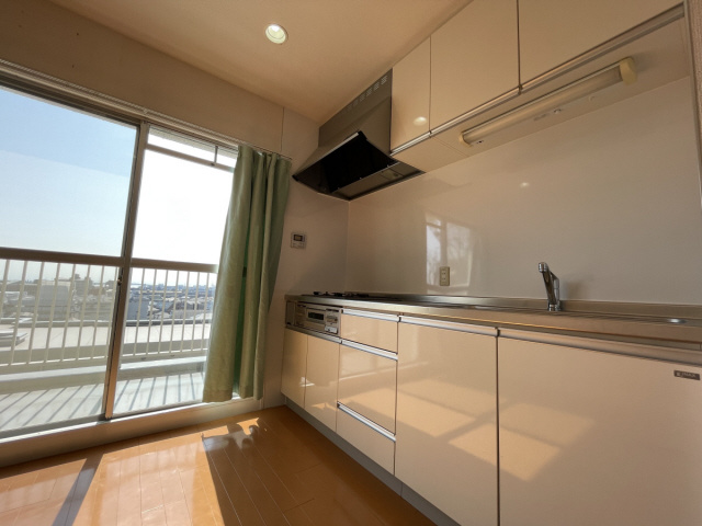 ヴィラ芦屋A棟のキッチン