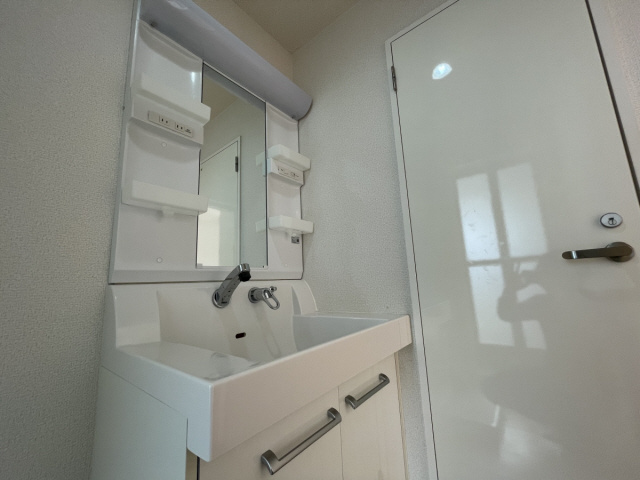 ヴィラ芦屋A棟の洗面所