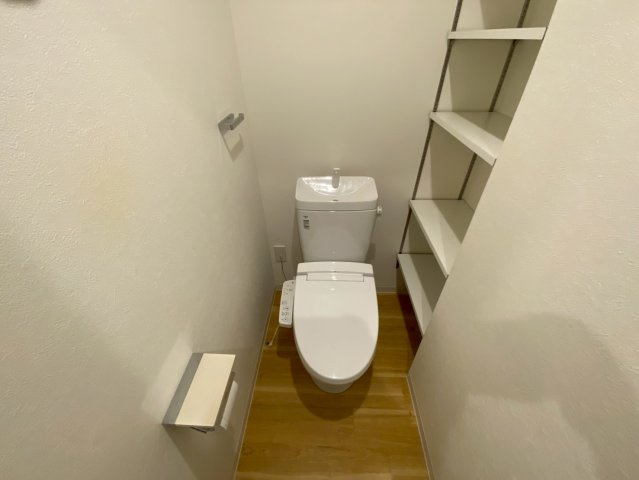 芦屋リバーウエストマンションのトイレ