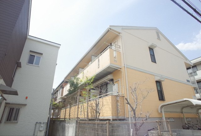 イーストハイツ甲南の外観