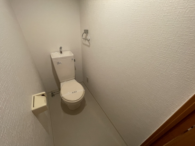 甲南タマタニマンションのトイレ