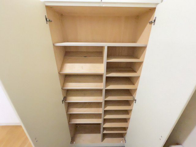 サンコート住吉駅前の収納