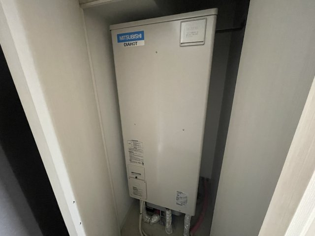 サニープレイス西芦屋２号館の玄関