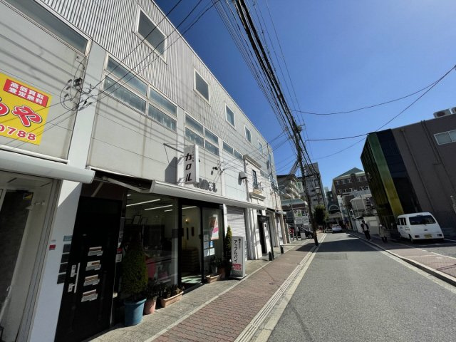 カロルマンションの外観