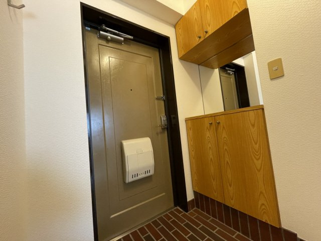 芦屋ニューコーポⅡ番館の玄関